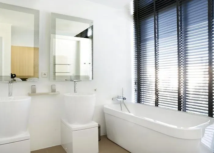 Villa Sublime Moderne De Luxe *